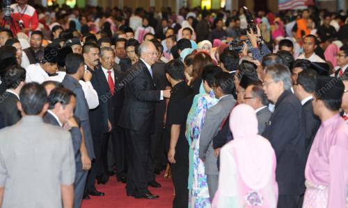 DATUK SERI NAJIB TUN RAZAK