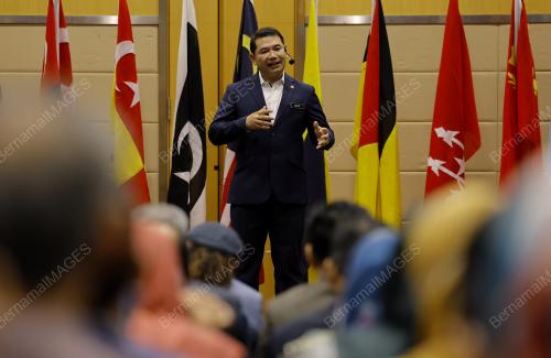 RAFIZI RAMLI