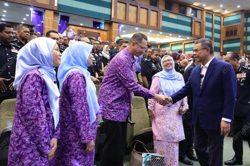 DATUK SERI SAIFUDDIN NASUTION