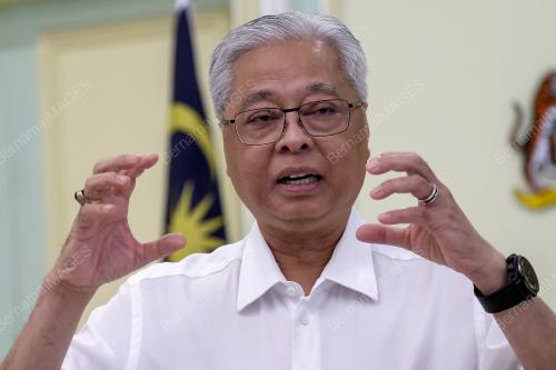 DATUK SERI ISMAIL SABRI YAAKOB