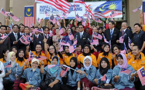 DATUK SERI NAJIB TUN RAZAK