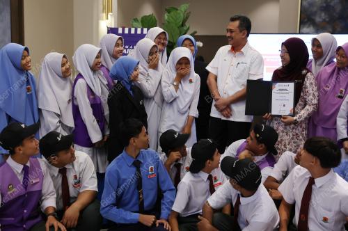 DATUK MOHD IZANI GHANI