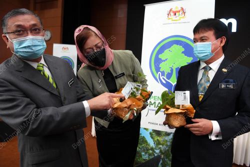 DATUK DR SHAMSUL ANUAR NASARAH