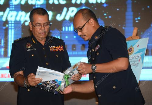 DATUK SERI SHAHARUDDIN KHALID