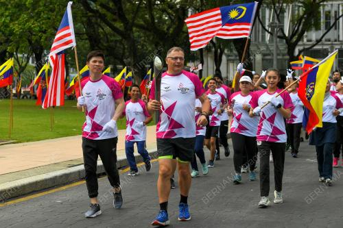 LARIAN BENDERA WILAYAH PERSEKUTUAN
