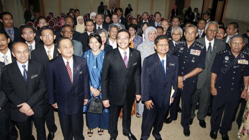 HISHAMUDDIN TUN HUSSEIN