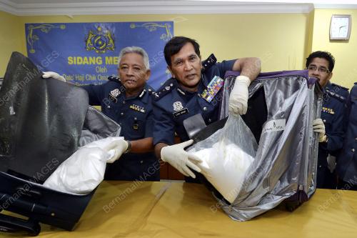PTJ02_23072015_DADAH_KLIA