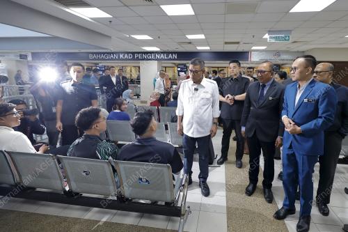 DATUK SERI SAIFUDDIN NASUTION ISMAIL