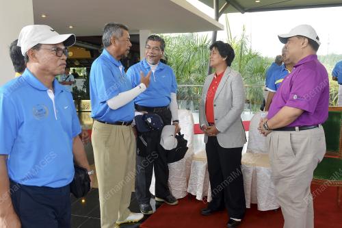PTJ02_23112014_UUM_GOLF
