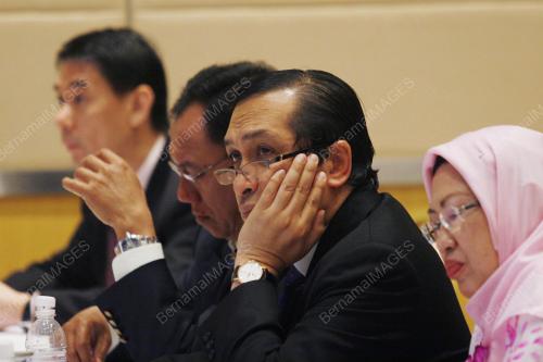 HAMAD KAMA PIAH CHE OTHMAN
