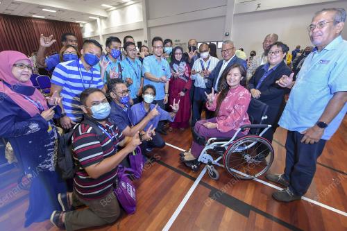 SENATOR DATUK RAS ADIBA RADZI