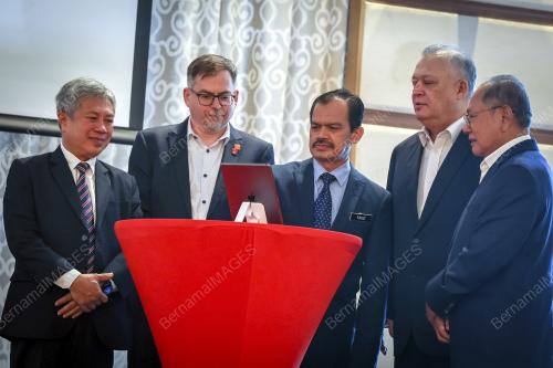 DATUK MOHAMAD FAUZI MD ISA
