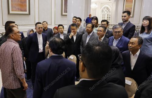DATUK SERI ANWAR IBRAHIM