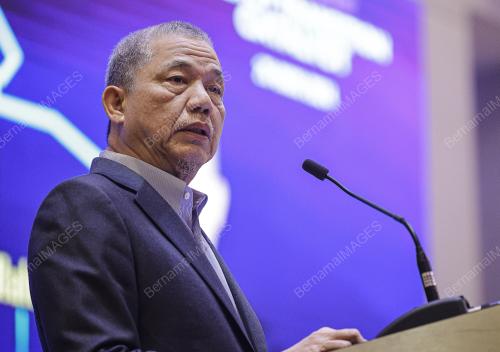DATUK SERI FADILLAH YUSOF