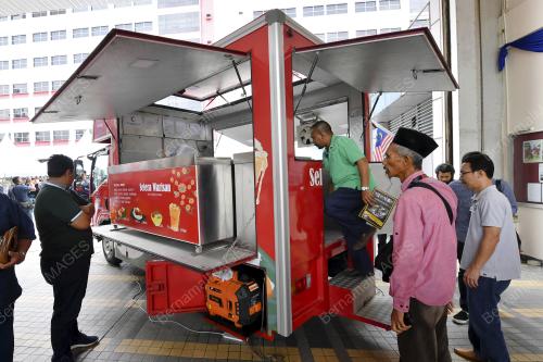 PTJ02_26092019_FOOD_TRUCK_BN201909252268