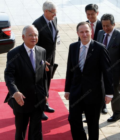 NAJIB TUN RAZAK