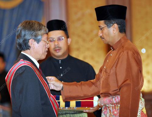 TUANKU MIZAN ZAINAL ABIDIN
