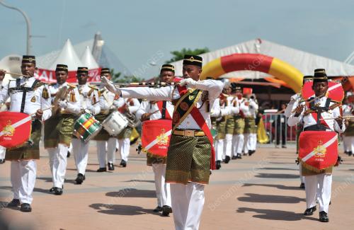 PTJ02_27052012_ATM_BELIA