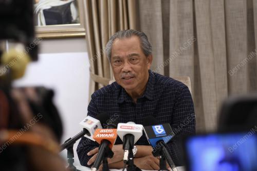 TAN SRI MUHYIDDIN YASSIN