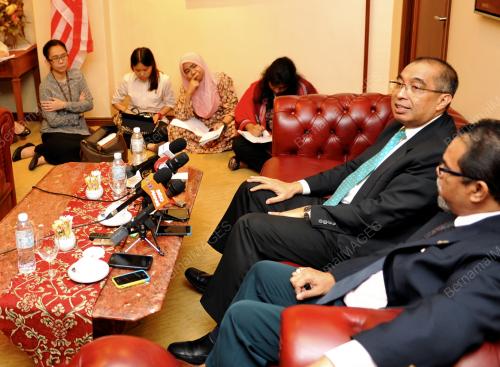 PTJ02_27102015_KKMM