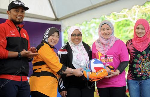 PTJ02_28022015_PUTERI
