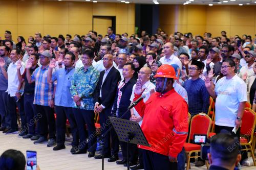 SAMBUTAN HARI SEDUNIA KESELAMATAN TEMPAT KERJA