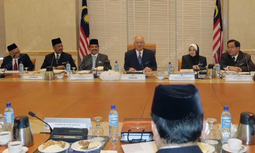 MOHD NAJIB TUN RAZAK