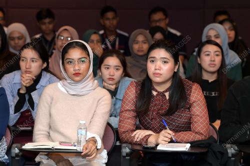 PTJ02_28112017_SEMINAR
