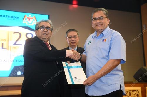 PTJ02_28112018_ICT