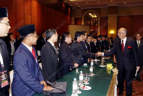 MOHD NAJIB TUN ABDUL RAZAK