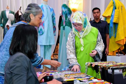 TUNKU HAJAH AZIZAH AMINAH MAIMUNAH ISKANDARIAH