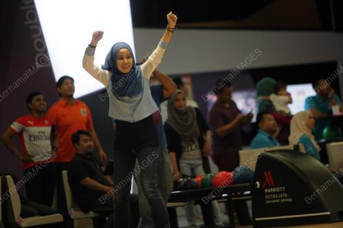PTJ02_30012016_BOWLING