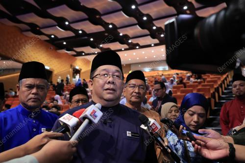 DATUK DR SIRAJUDDIN SUHAIMEE