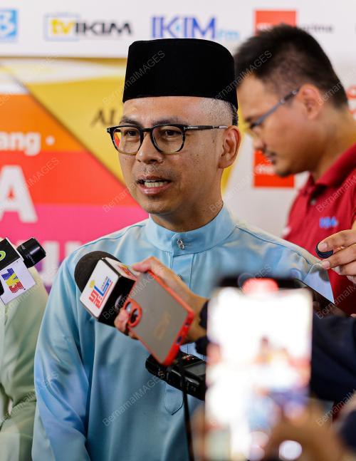FAHMI FADZIL