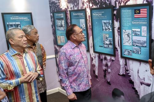 DATUK SERI ANWAR IBRAHIM