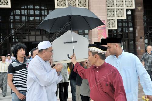 TAN SRI DR ABDUL SHUKOR ABDULLAH