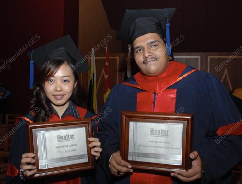 MAJLIS KONVKESYEN UNITAR KE-9