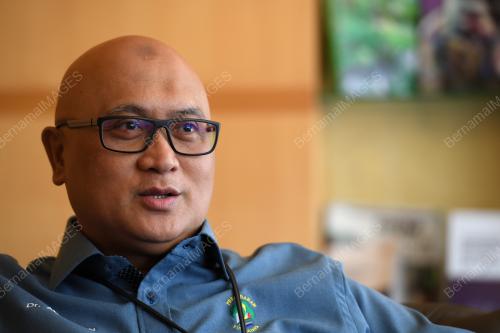 DATUK DR AMINUDDIN HASSIM