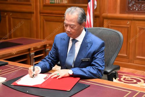 TAN SRI MUHYIDDIN YASSIN