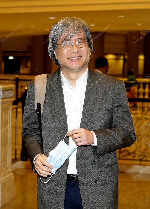 STEVEN GAN