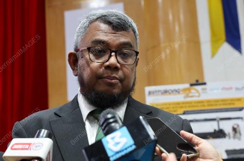 DR MUHAMMAD RAWI MOHAMED ZIN