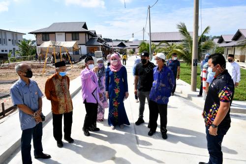 DATUK SERI RINA MOHD HARUN