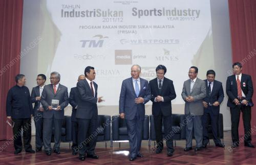 DATUK SERI MOHD NAJIB TUN ABDUL RAZAK