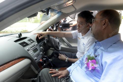 PTJ03_04062014_MOBILEYE