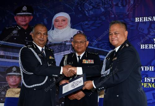 DATUK NOOR AZMAN JAMALUDIN