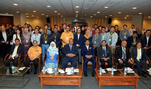 PTJ03_04102017_FORUM