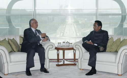 MOHD NAJIB TUN ABDUL RAZAK