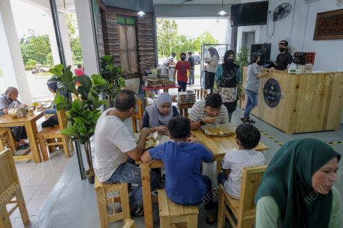 WARUNG CHE MAT FU