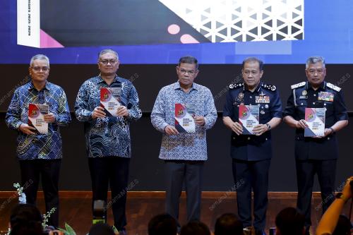 DATUK SERI SAIFUDDIN NASUTION ISMAIL