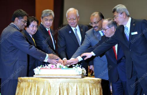 PTJ03_05082015_RAYA